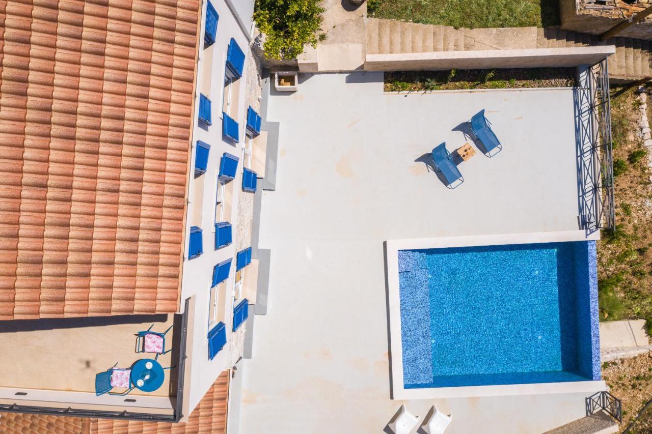 Korta - Spacious House With Pool Babino Polje